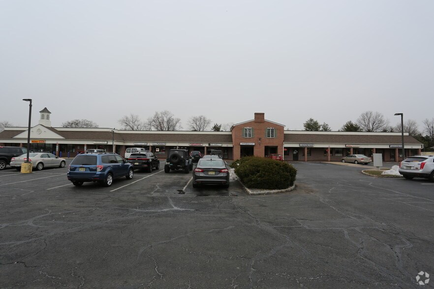 More Photos Of 381 Triangle Rd, Hillsborough Freestanding For Lease