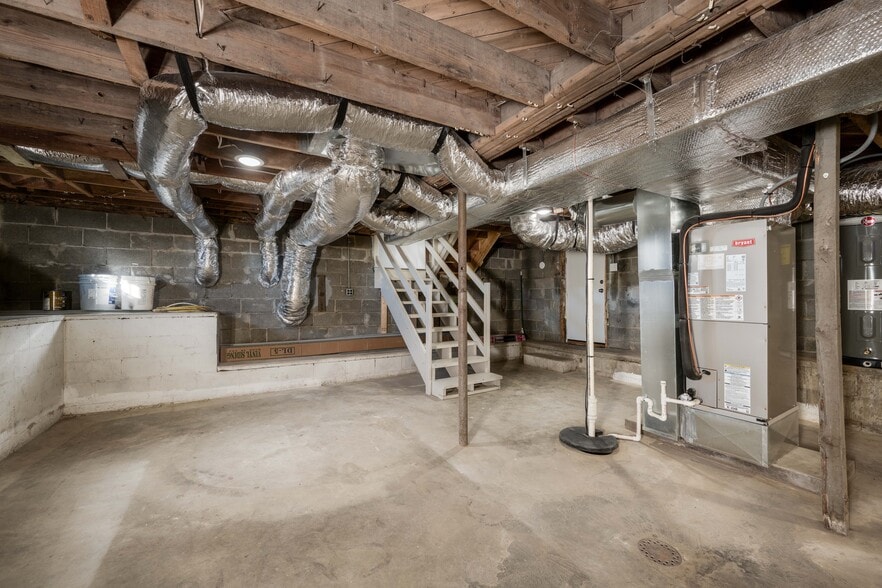 More Photos Of 1210 Market St, Charlestown Storefront For Sale