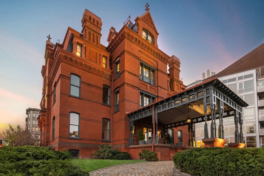 More Photos Of 2000 Massachusetts Ave NW, Washington Office Residential For Sale