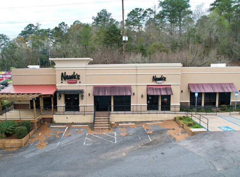 More Photos Of 1968 W Tennessee St, Tallahassee Restaurant For Lease