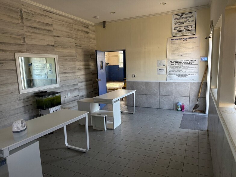 More Photos Of 79 Federal Rd, Danbury Storefront Retail Office For Lease