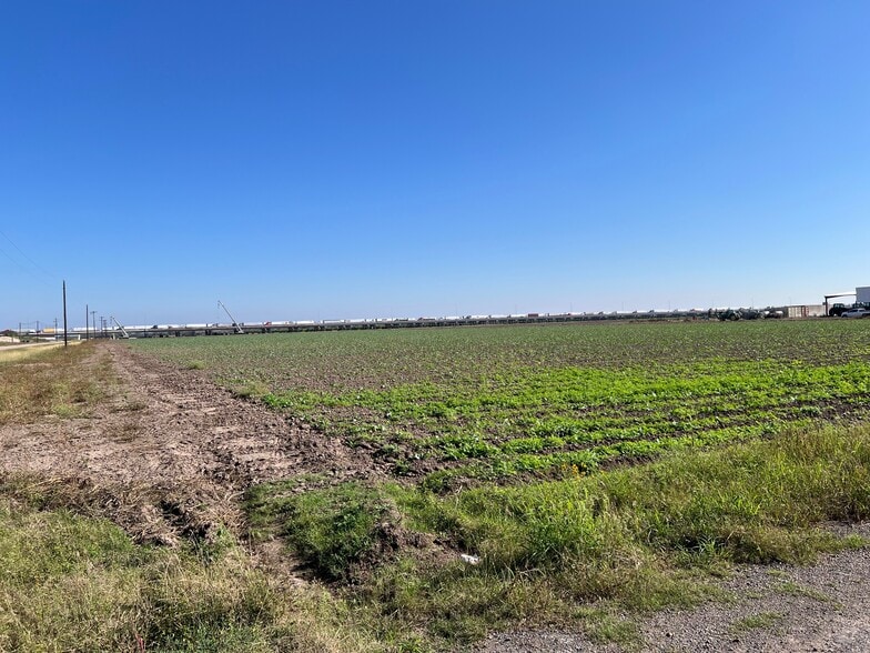 More Photos Of 271.62 Acs on West side of Pharr Intl. Bridge, Pharr Land For Sale