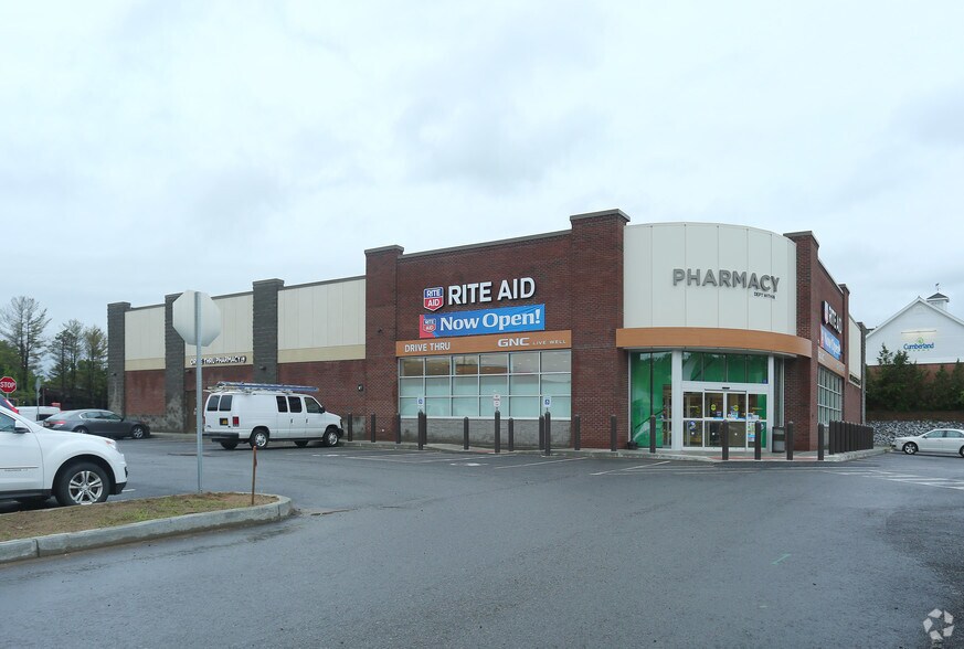 More Photos Of 1022-1028 Route 146, Clifton Park Convenience Store For Lease