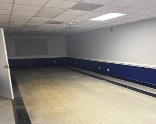 More Photos Of 13264 Mountain Rd, Glen Allen Manufacturing For Lease