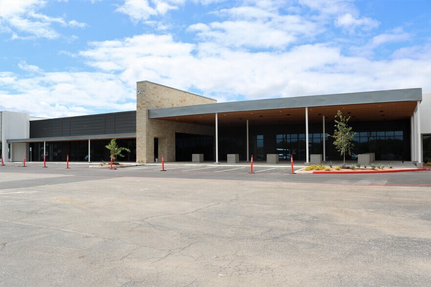 More Photos Of , San Antonio General Retail For Sale