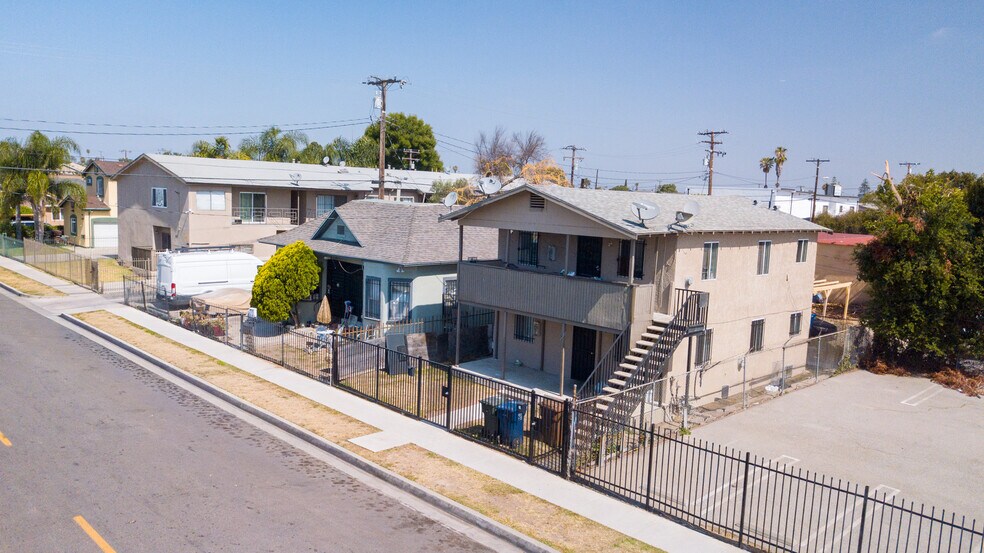 More Photos Of , Los Angeles Multifamily For Sale