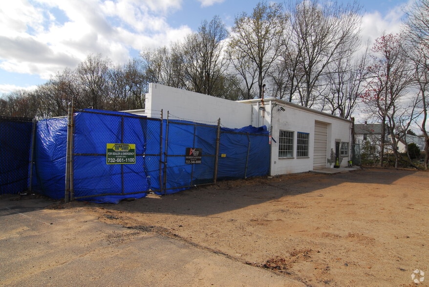 More Photos Of 10 Liberty St, Edison Unknown For Lease