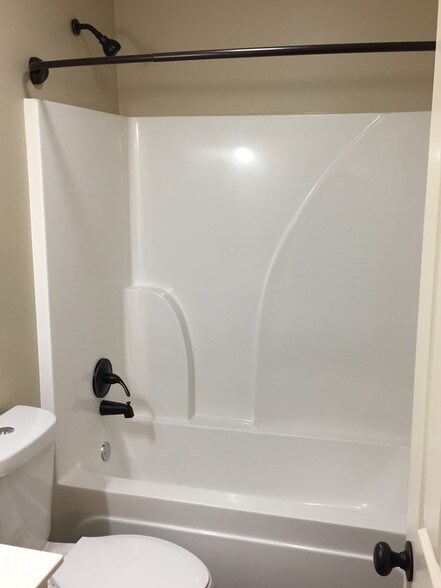 More Photos Of 3515 Harrison St, Batesville Apartments For Sale