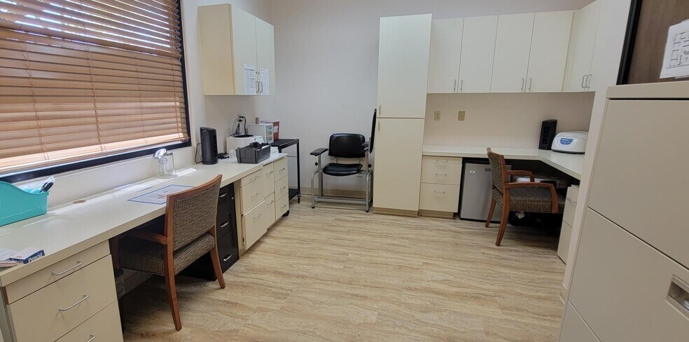 More Photos Of 3048 E Baseline Rd, Mesa Medical For Lease