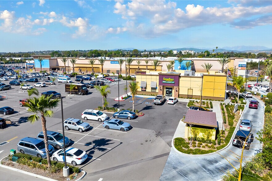 More Photos Of 663 S Placentia Ave, Fullerton Fast Food For Sale