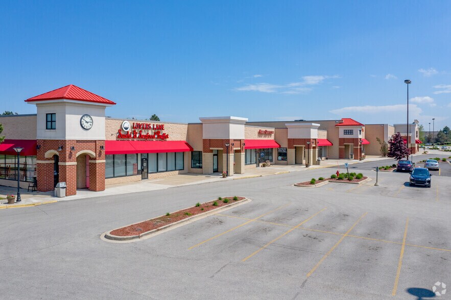 More Photos Of 6516-6572 S Lovers Lane Rd, Franklin Unknown For Lease