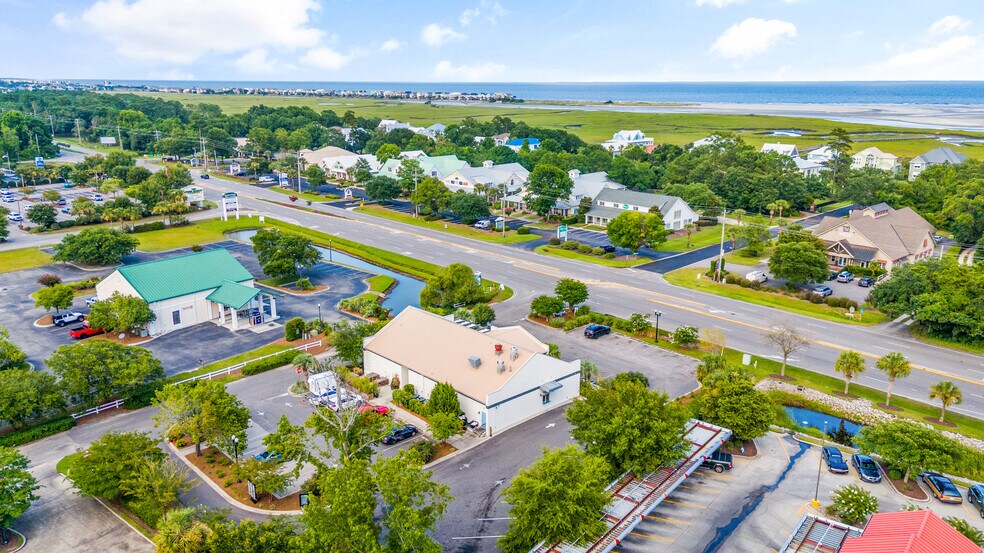 More Photos Of 11359 Highway 17, Pawleys Island Restaurant For Sale