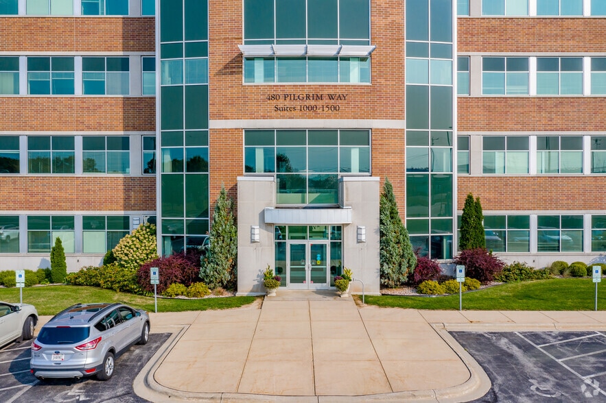 More Photos Of 480 Pilgrim Way, Green Bay Office For Lease