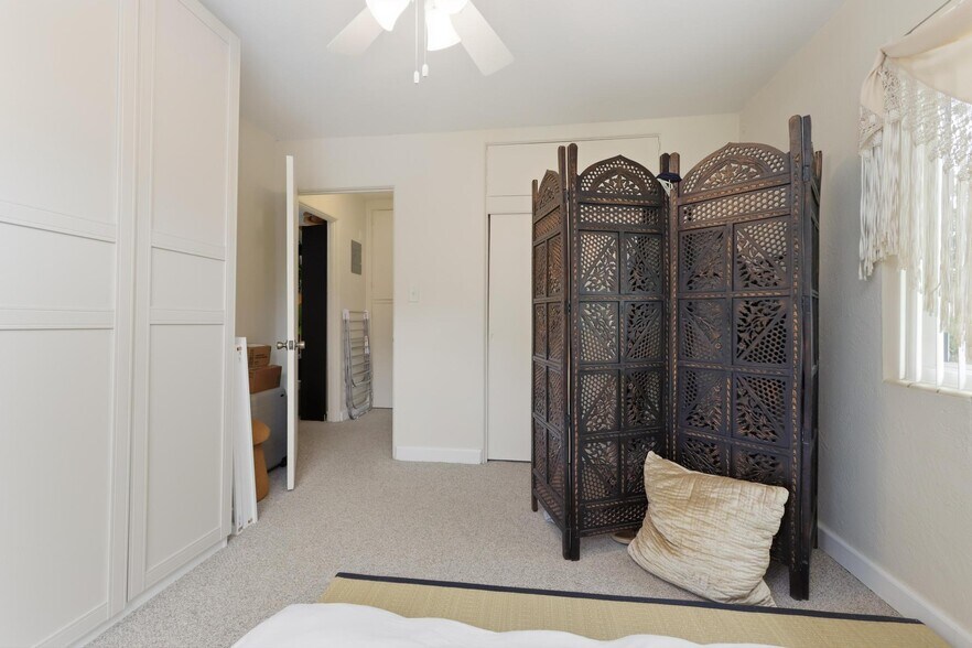 More Photos Of 642 Harwood St, Orlando Apartments For Sale