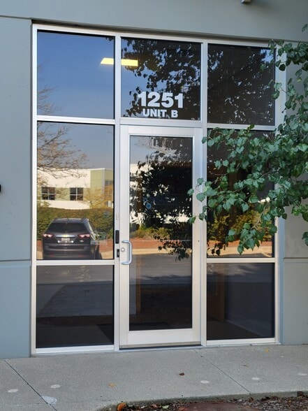 More Photos Of 1251 Humbracht Cir, Bartlett Warehouse For Sale