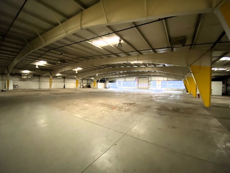 More Photos Of 5800 Federal Blvd, Denver Warehouse For Sale