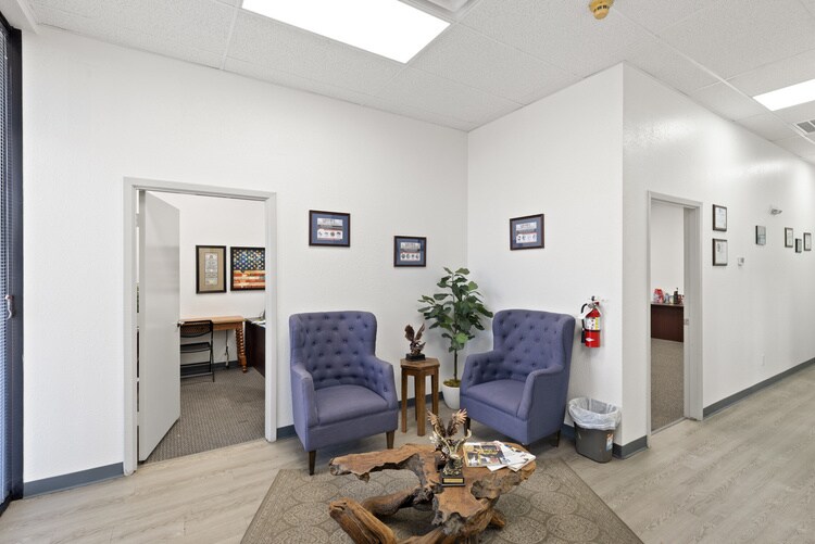 More Photos Of 812-814 Blue Mound Rd, Saginaw Warehouse For Lease
