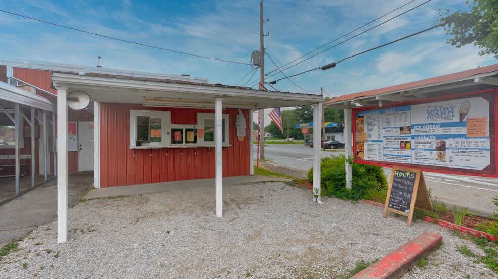 More Photos Of 8 IN-145, Birdseye Light Manufacturing For Sale