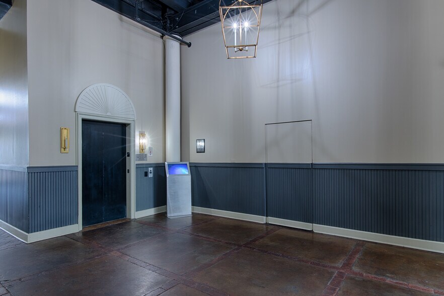 More Photos Of 311 N Market St, Dallas Loft Creative Space For Lease