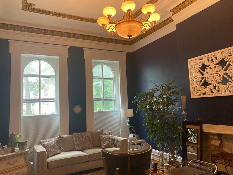 More Photos Of 818-824 Pine St, Philadelphia Medical For Lease