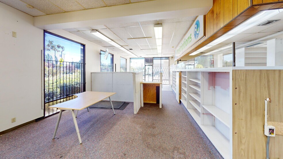 More Photos Of 2101 Vale Rd, San Pablo Medical For Lease