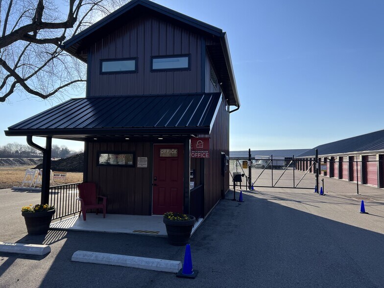 More Photos Of 536 Monroe Concord Rd, Troy Self Storage For Sale