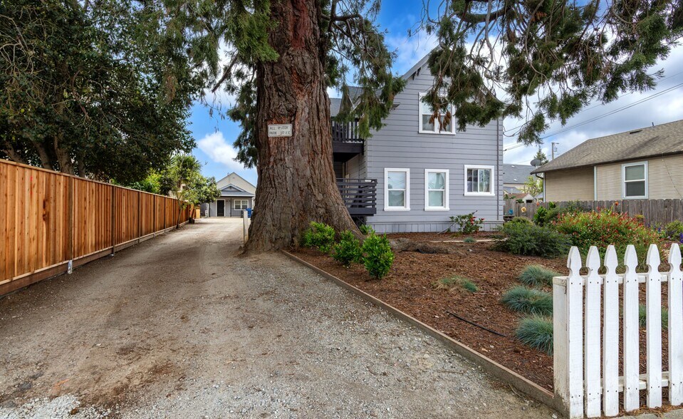 More Photos Of 23 Ford St, Watsonville Apartments For Sale