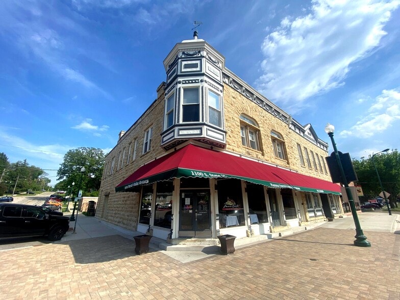 Primary Photo Of 1100-1106 S State St, Lockport Apartments For Sale