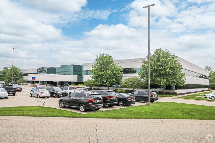 More Photos Of 5300 Patterson Ave SE, Grand Rapids Office For Lease