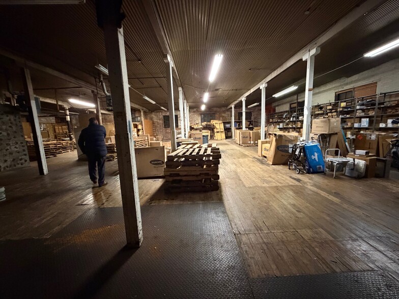 More Photos Of 116 Ludlow St, Yonkers Warehouse For Sale