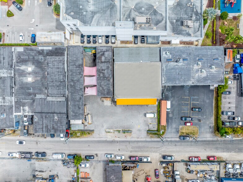 More Photos Of 7185-7165 NW 77TH ter, Medley Industrial For Sale