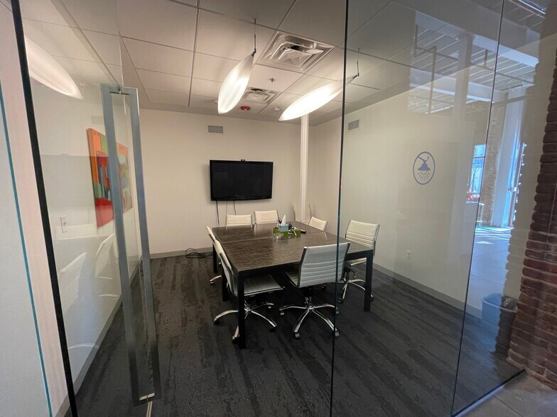 More Photos Of 838 Broadway, Denver Office For Lease