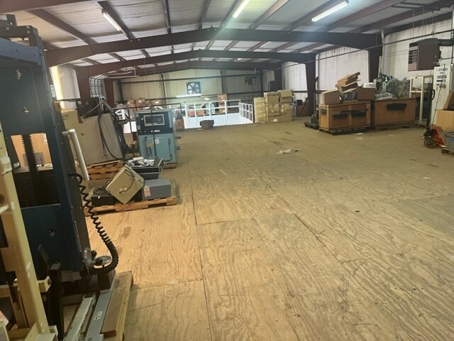 More Photos Of 410 Dodge Dr, Temple Manufacturing For Sale