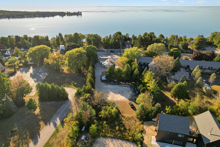 More Photos Of 7918 State Highway 42, Egg Harbor Restaurant For Sale