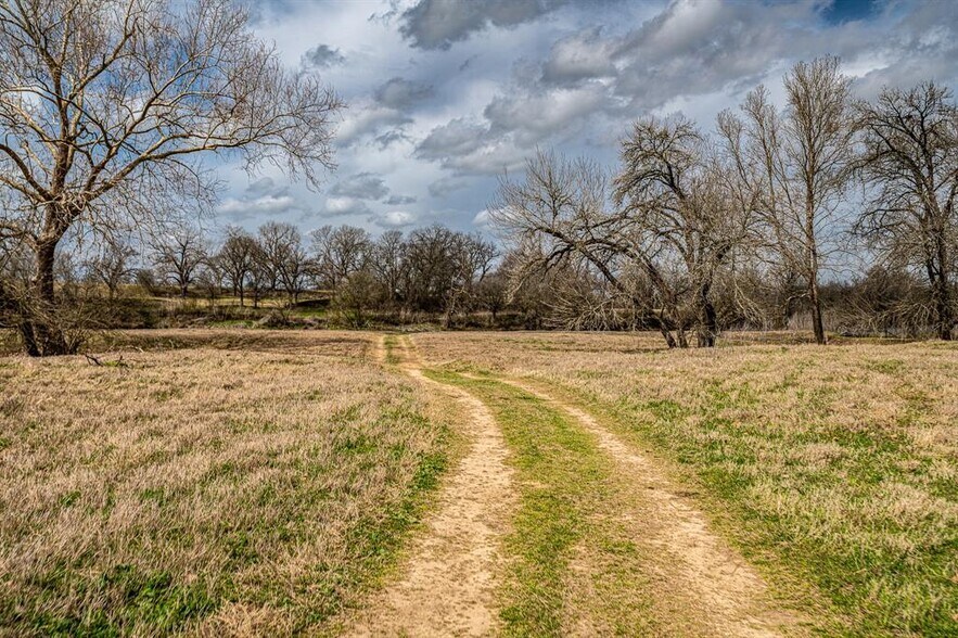 More Photos Of 121 Mechelle st, Smithville Land For Sale