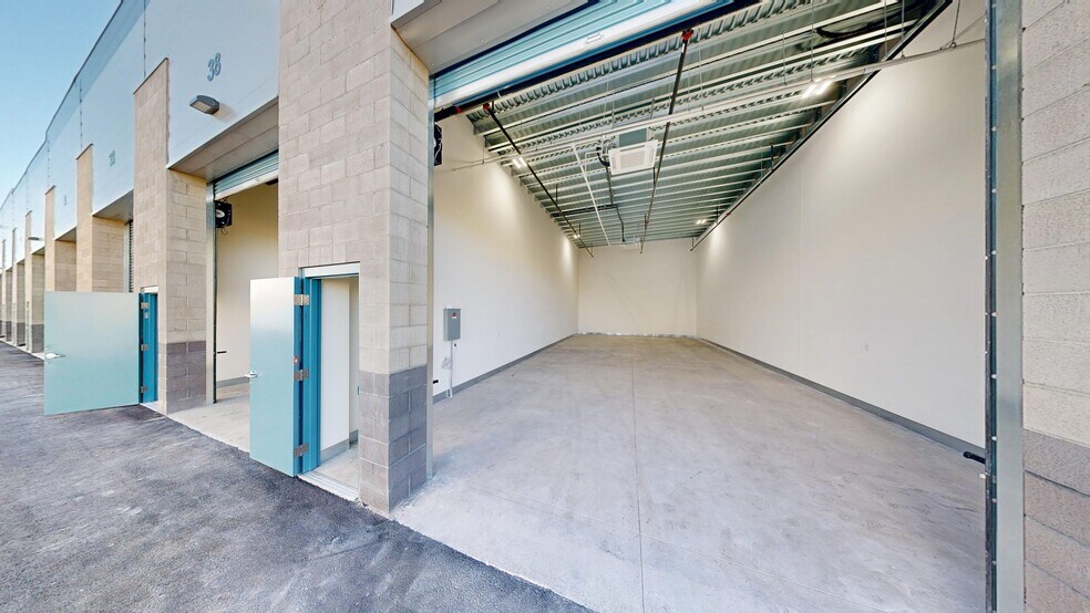 More Photos Of 6440 S Jones Blvd, Las Vegas Industrial For Lease