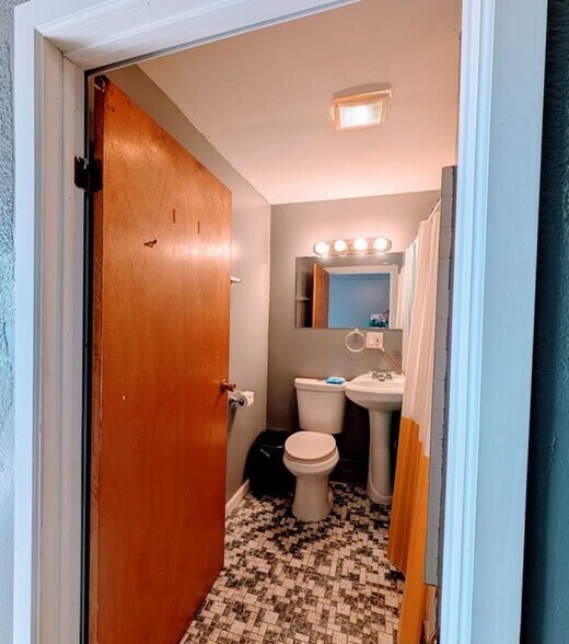 More Photos Of 485 Broadway, Monticello Storefront For Sale