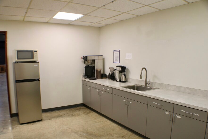 More Photos Of 4265 E Lucas Dr, Beaumont Religious Facility For Sale