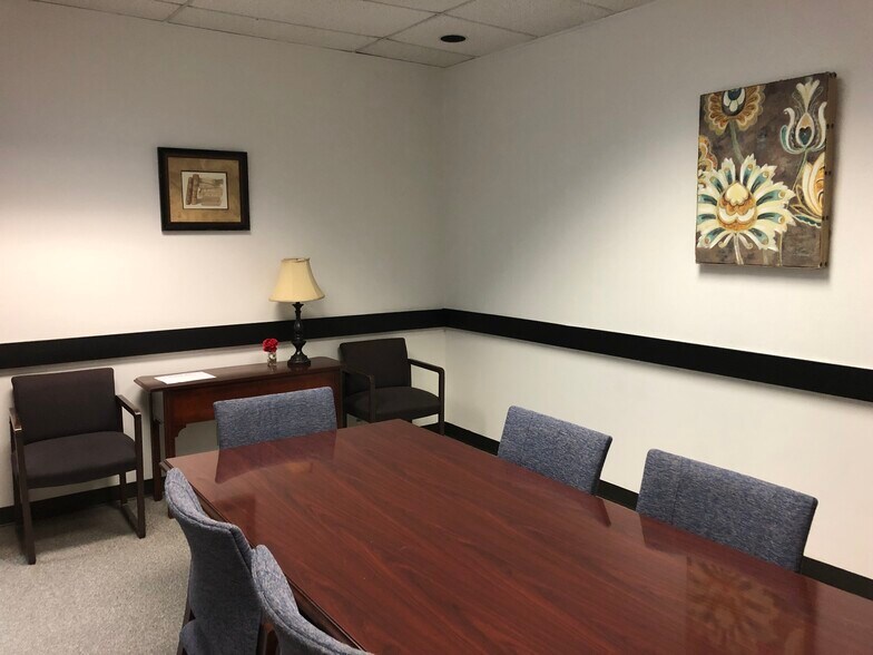 More Photos Of 3081 Holcomb Bridge Rd, Norcross Unknown For Sale