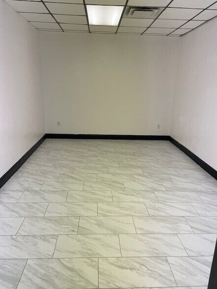 More Photos Of 1255 Michigan Ave, Winter Park Office For Lease