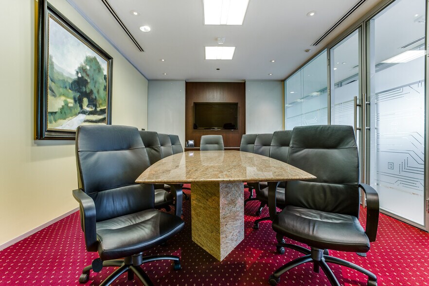 Photo of 56th Floor Ste 