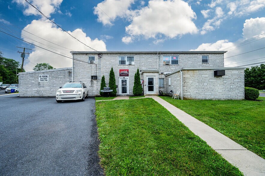 More Photos Of 3631 Kutztown Rd, Temple Storefront Retail Residential For Lease