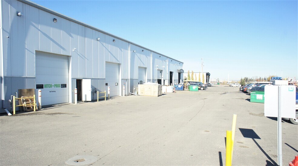 More Photos Of 280 Portage Clos, Sherwood Park Warehouse For Sale