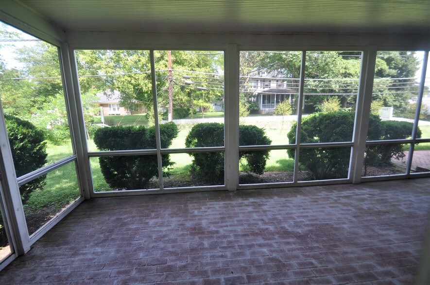 More Photos Of 14507 Main St, Upper Marlboro Office For Sale