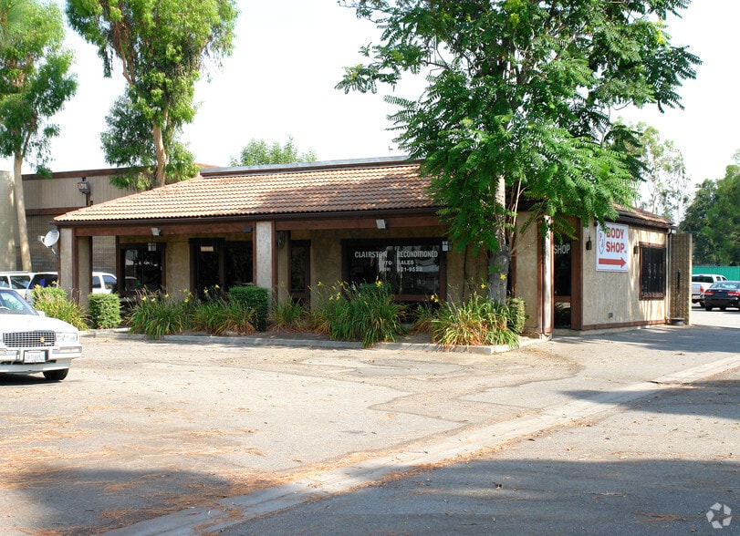 More Photos Of 5334 Holt Blvd, Montclair Auto Repair For Lease
