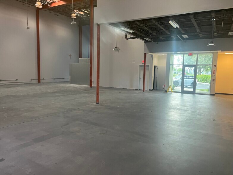 More Photos Of 755 NW 17th Ave, Delray Beach Industrial For Lease