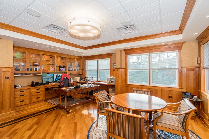 More Photos Of 120 West Ave, Saratoga Springs Office For Sale
