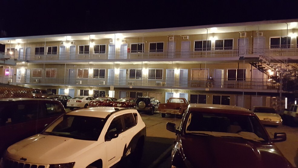 More Photos Of 1710 Main St, Susanville Hotel For Sale