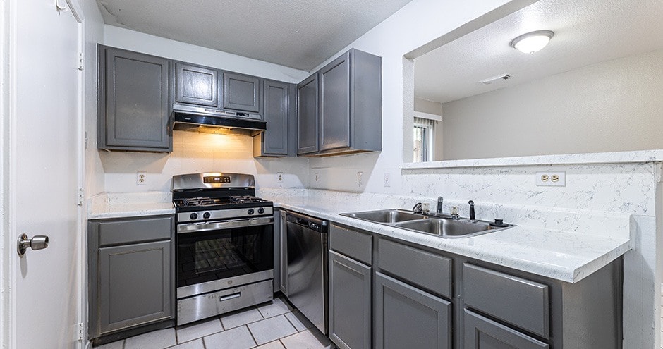 More Photos Of 5301 FM 517 Rd E, Dickinson Apartments For Sale