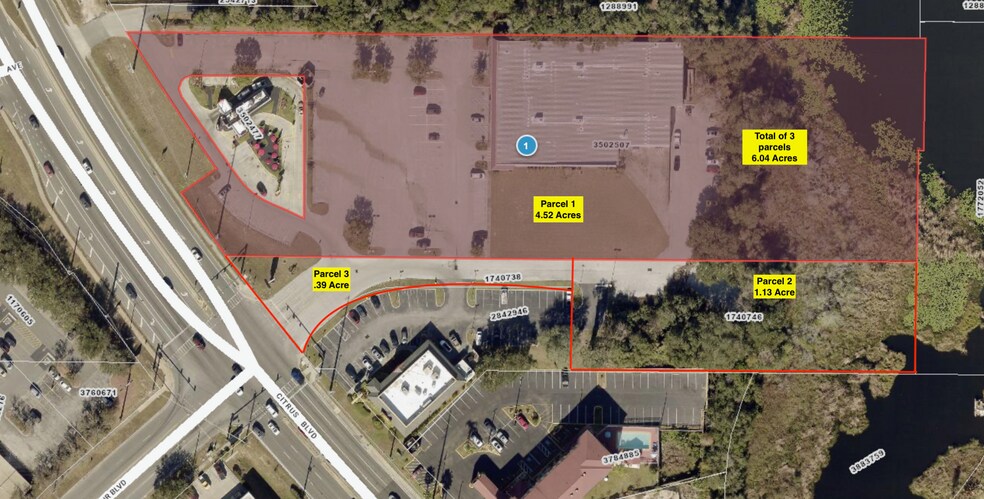 Primary Photo Of 2500 Citrus Blvd, Leesburg Medical For Sale